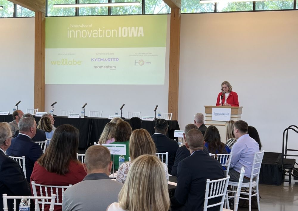 Innovation Iowa Awards President Wendy Wintersteen